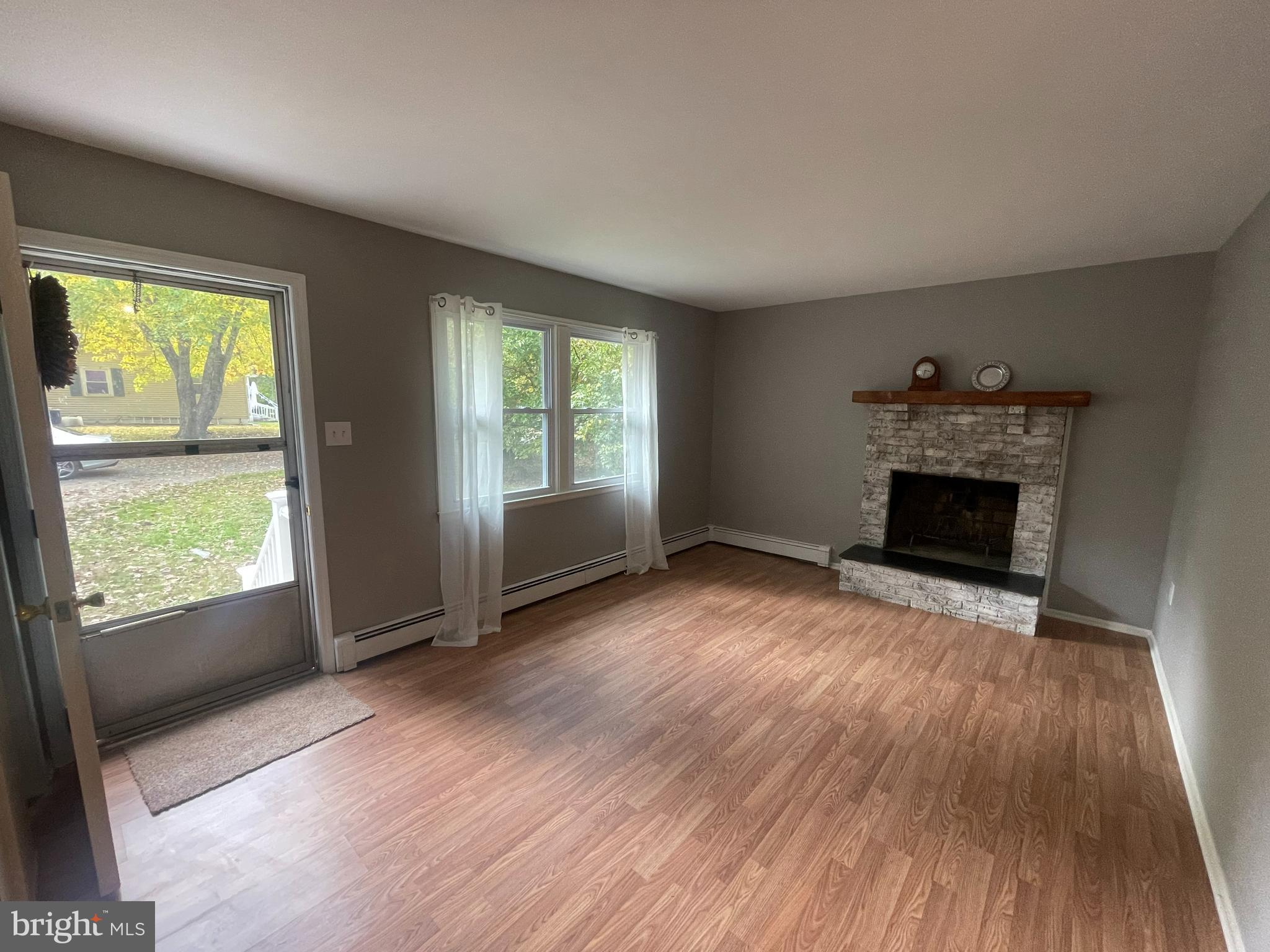 3 Stoyk Road Cream Ridge, NJ 08514 - Photo 3 of 30