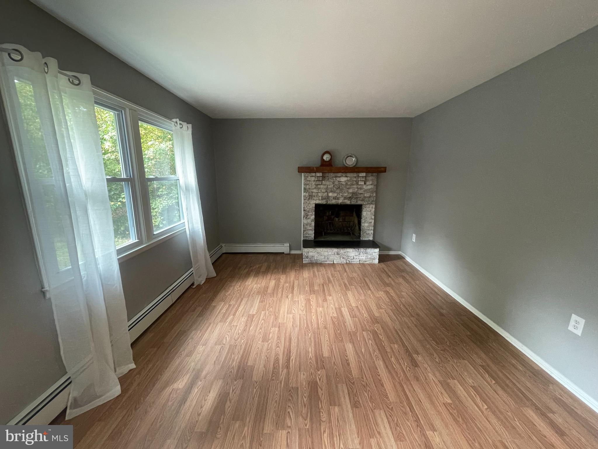 3 Stoyk Road Cream Ridge, NJ 08514 - Photo 4 of 30