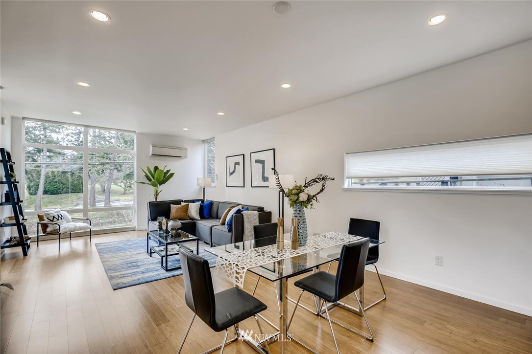 2818 Southwest Genesee Street Seattle, WA 98126 - Photo 4 of 20 Gallery Image 4
