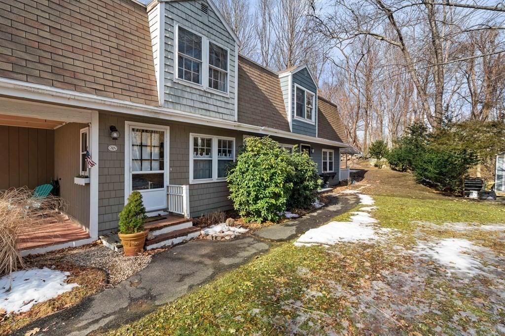 37 A Waterside Road, Unit A Marblehead, MA 01945 - Photo 1 of 20