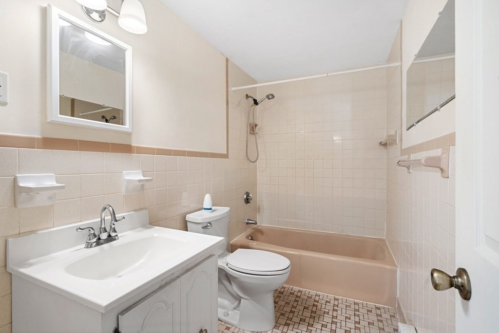 37 A Waterside Road, Unit A Marblehead, MA 01945 - Photo 19 of 20