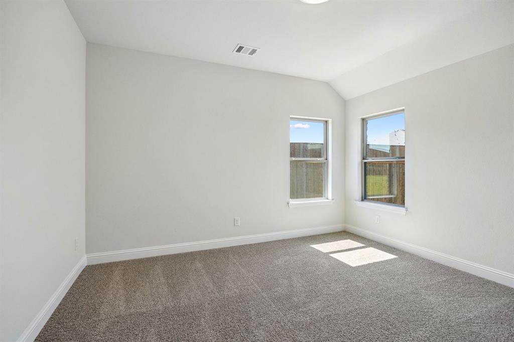4121 Winnow Lane Joshua, TX 76058 - Photo 13 of 39 10-4121Winnow_015