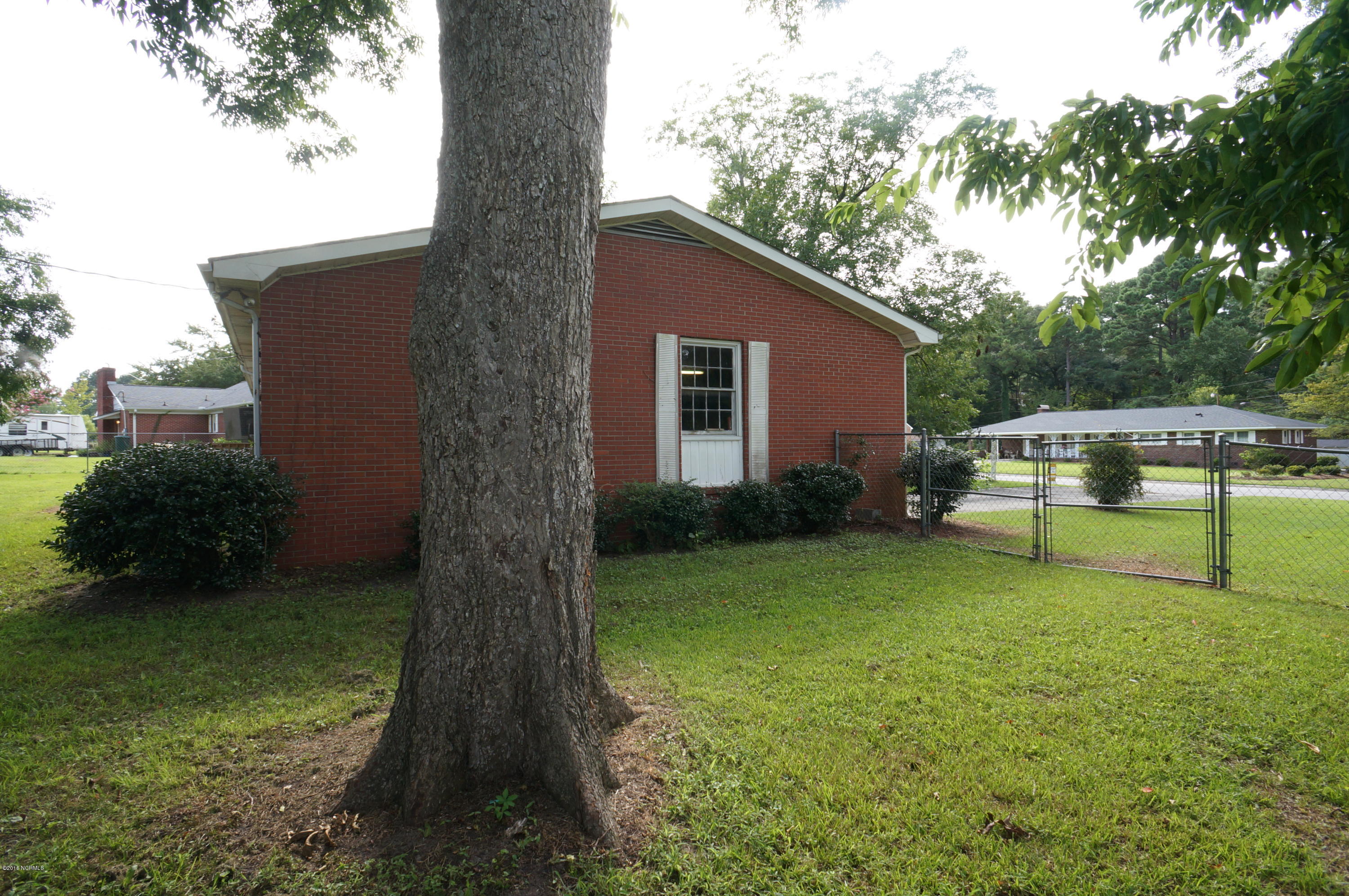 1304 Kimberly Road New Bern, NC 28562 - Photo 9 of 50 DSC05754