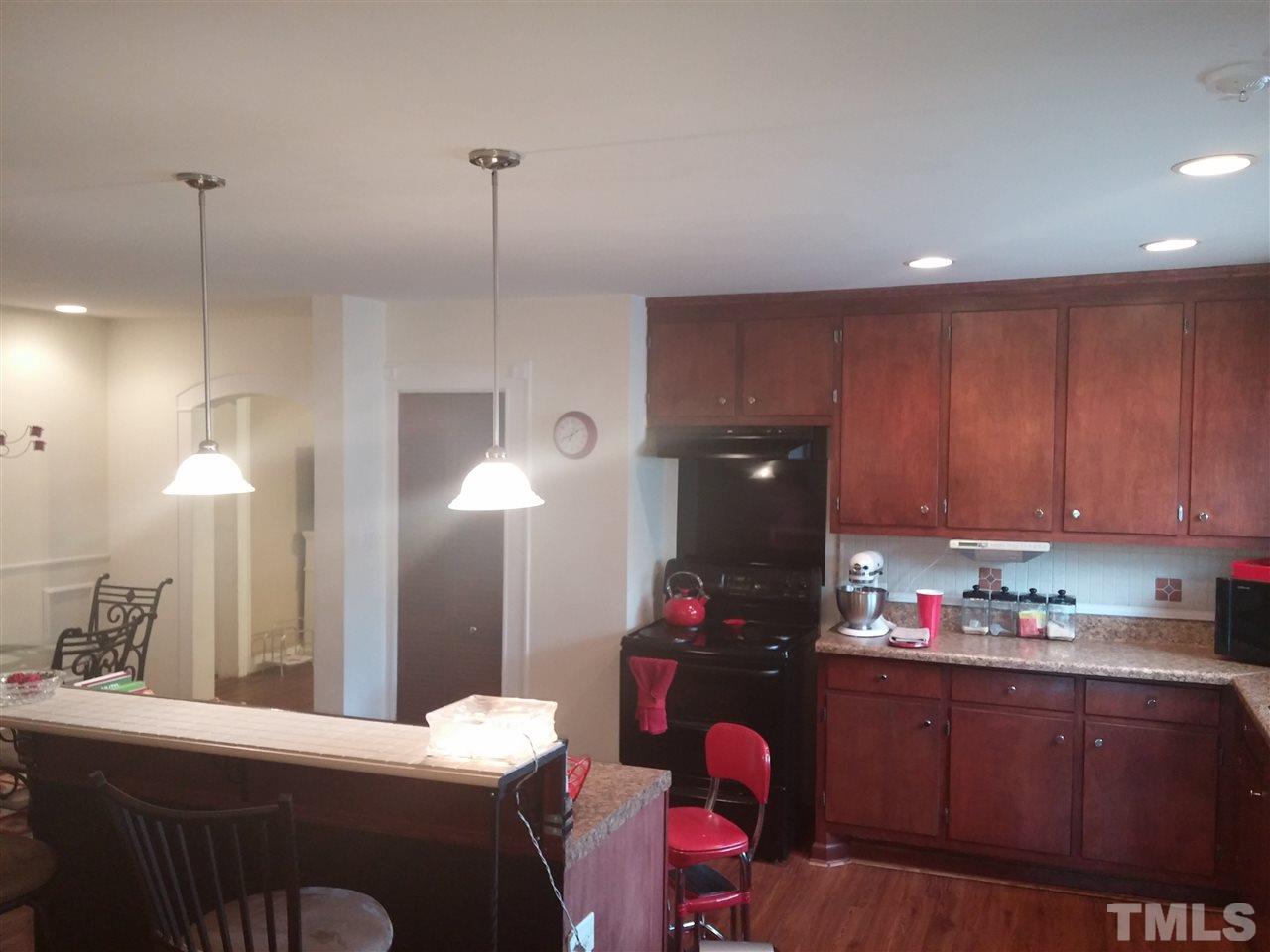 2526 Rochelle Street Durham, NC 27703 - Photo 7 of 24 Gallery Image 7