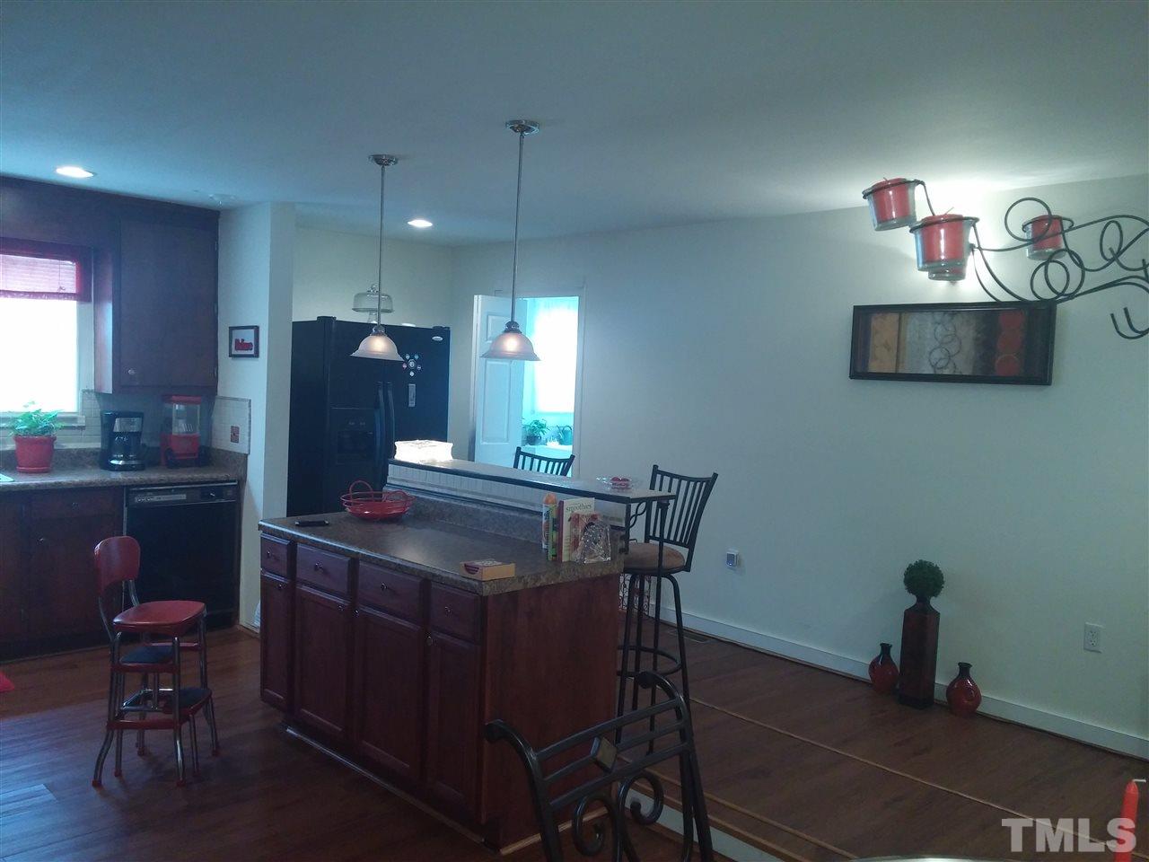 2526 Rochelle Street Durham, NC 27703 - Photo 9 of 24 Gallery Image 9