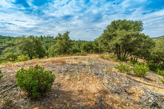 $999,000 | 18000 West Clinton Road, Jackson, CA 95642