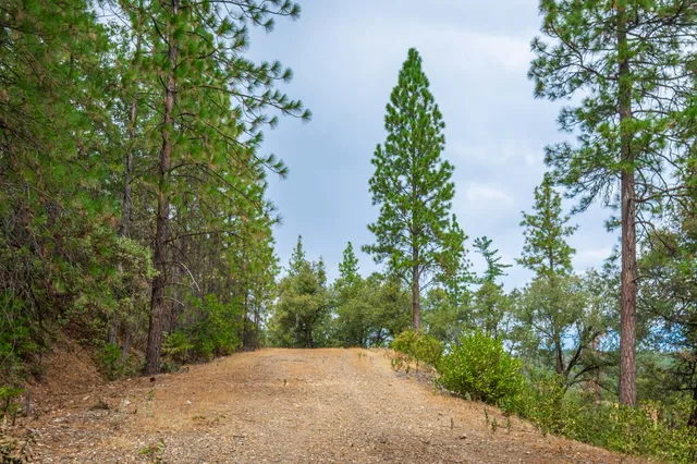 $999,000 | 18000 West Clinton Road, Jackson, CA 95642