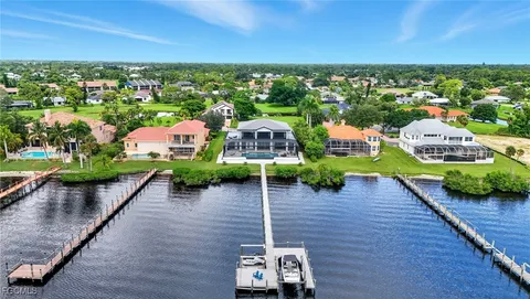 $2,939,900 | 6390 River Club Court, North Fort Myers, FL 33917