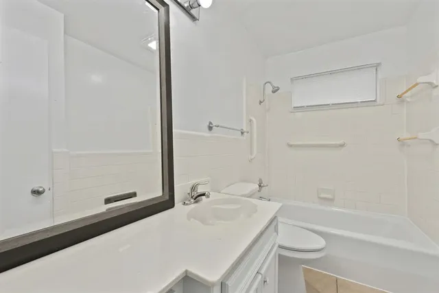 $300,000 | 10907 Cotillion Drive, Dallas, TX 75228