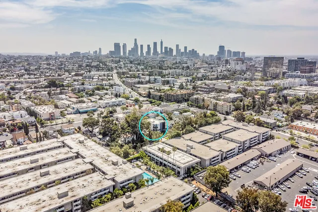 $3,950 | 214 South Westmoreland Avenue, Unit 6, Los Angeles, CA 90004