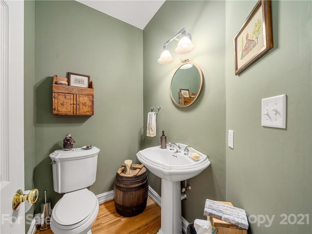 39 Fox Ridge Drive Fletcher, NC 28732 - Photo 13 of 48 Gallery Image 13