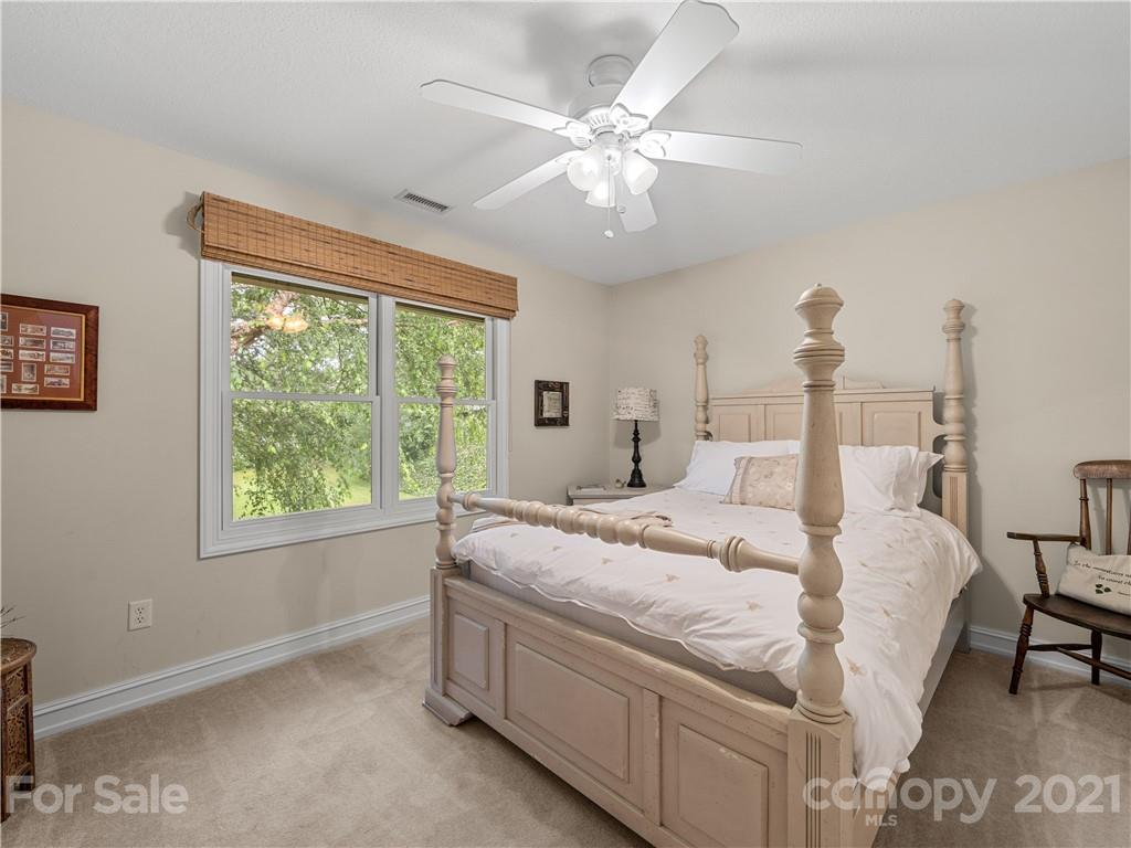 39 Fox Ridge Drive Fletcher, NC 28732 - Photo 21 of 48 Gallery Image 21