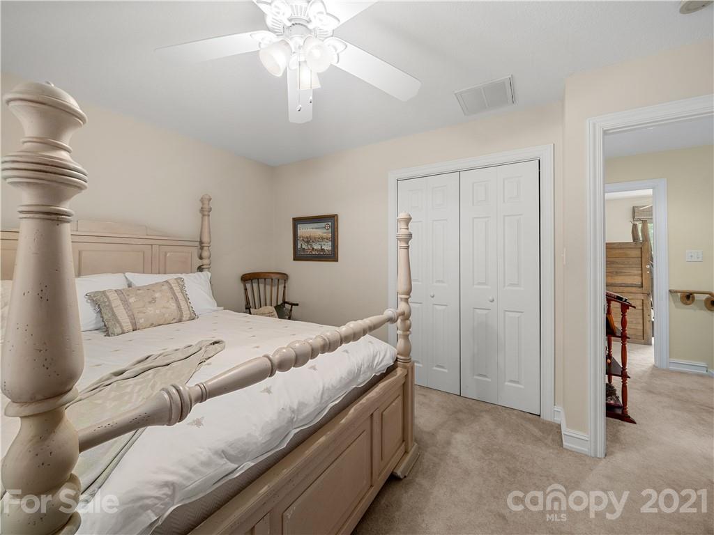 39 Fox Ridge Drive Fletcher, NC 28732 - Photo 22 of 48 Gallery Image 22