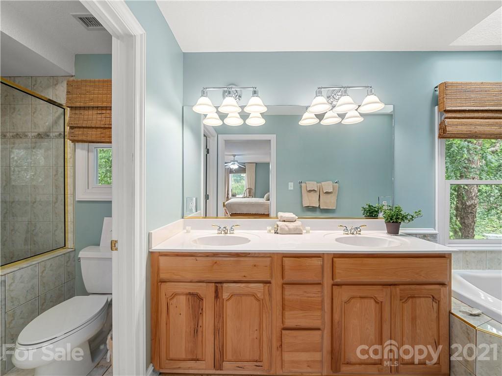39 Fox Ridge Drive Fletcher, NC 28732 - Photo 29 of 48 Gallery Image 29