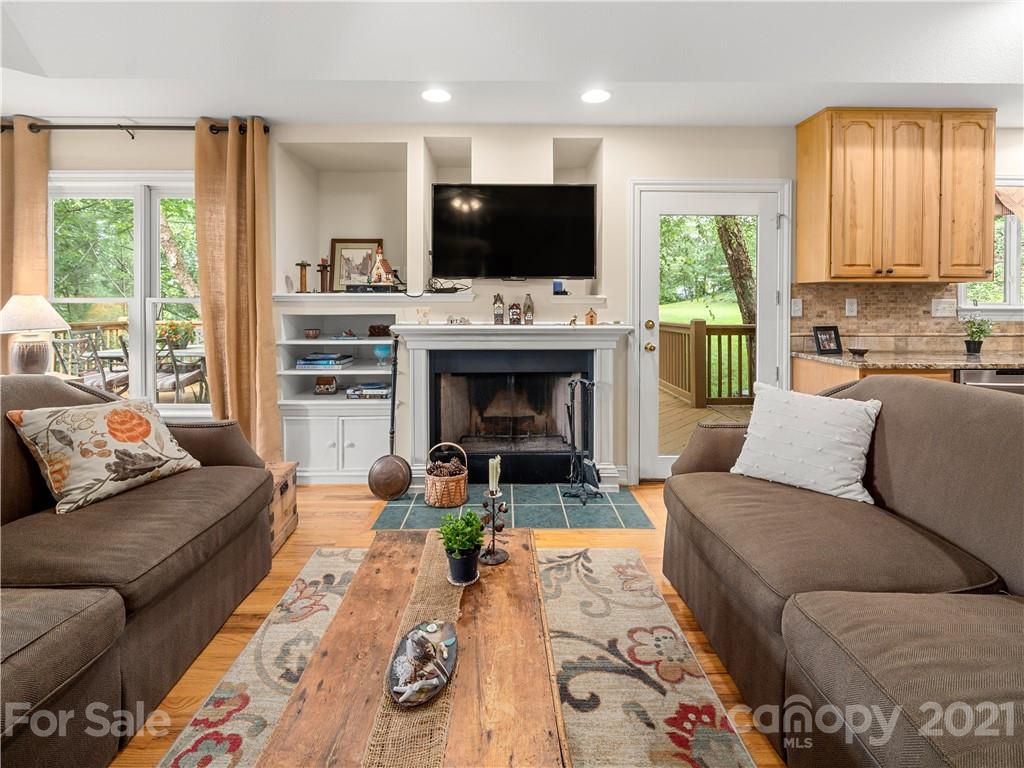39 Fox Ridge Drive Fletcher, NC 28732 - Photo 5 of 48 Gallery Image 5