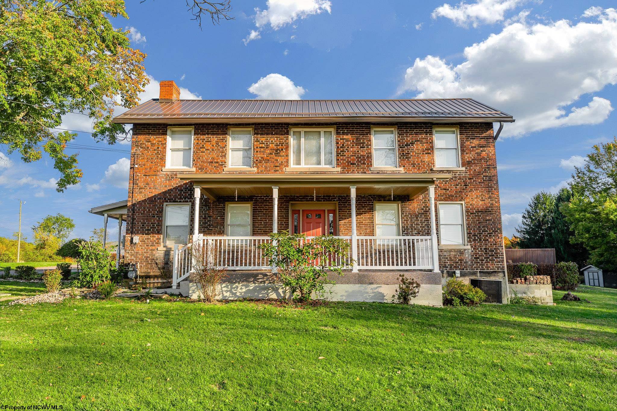 263 Goodwin Road Smithfield, PA 15478 - Photo 3 of 50 Gallery Image 3