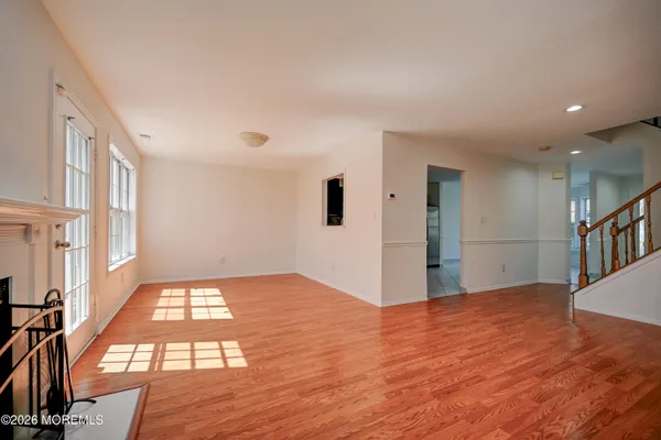 $3,500 | 214 Paddington Court, Unit 64, Manalapan, NJ 07726