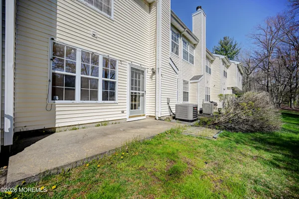 $3,500 | 214 Paddington Court, Unit 64, Manalapan, NJ 07726