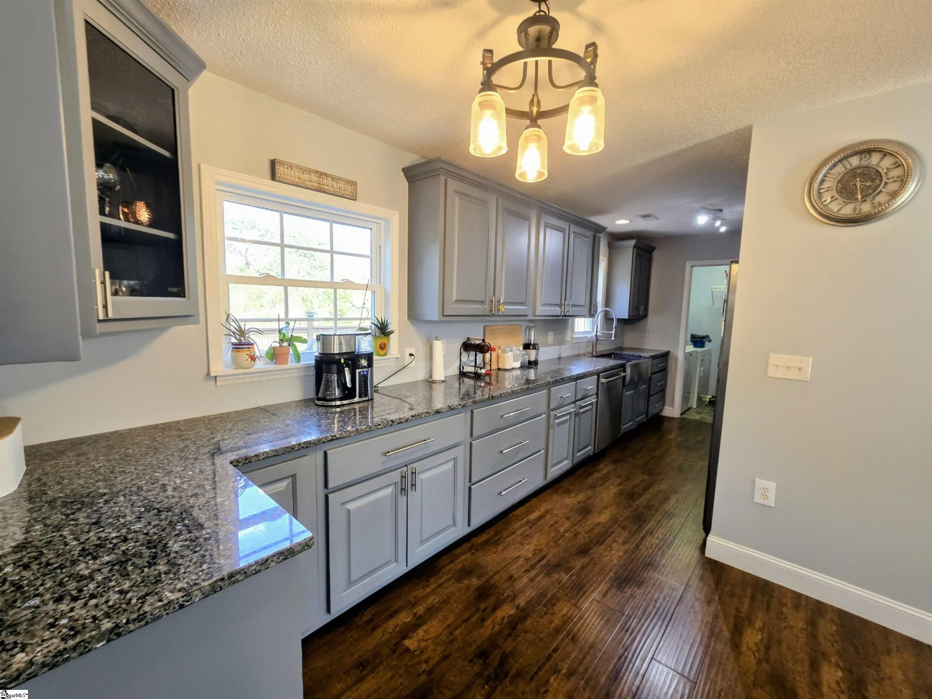 224 Ike Road Six Mile, SC 29682 - Photo 15 of 28
