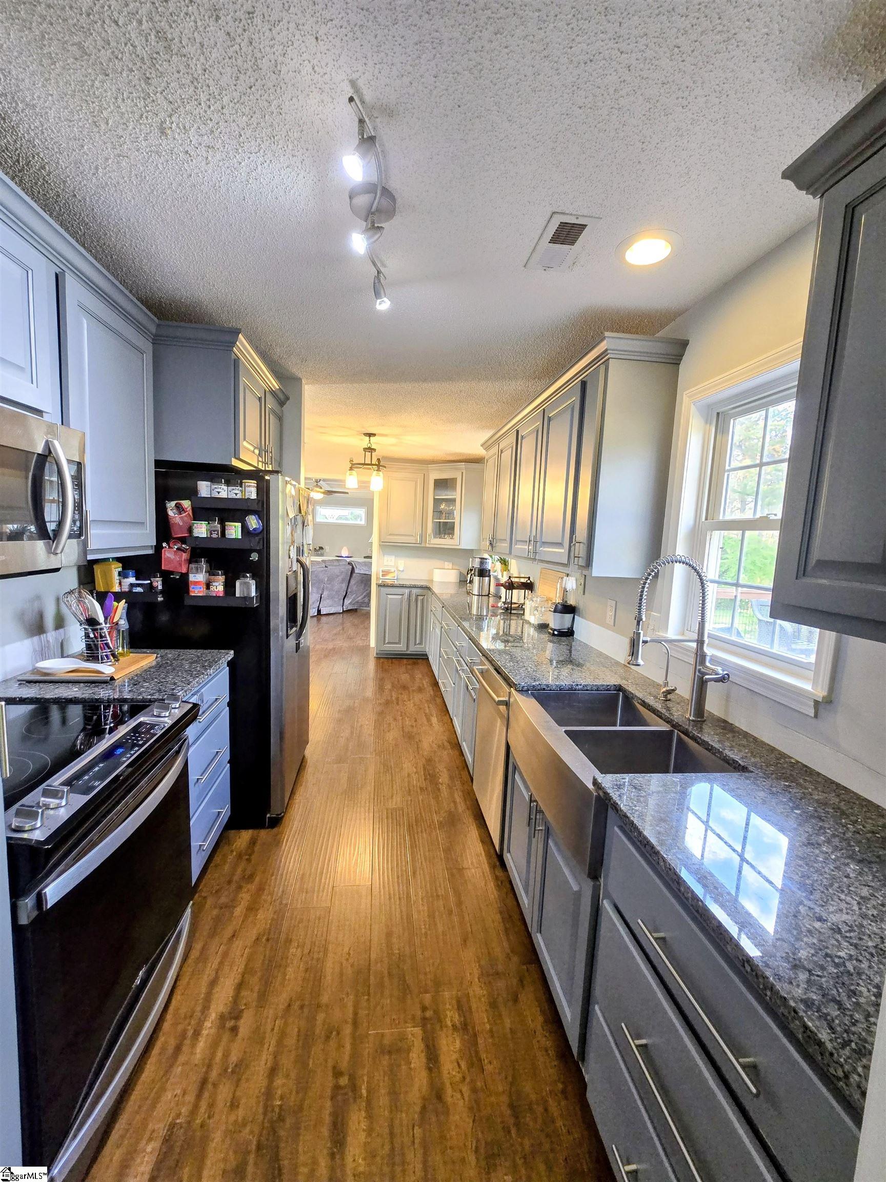 224 Ike Road Six Mile, SC 29682 - Photo 17 of 28