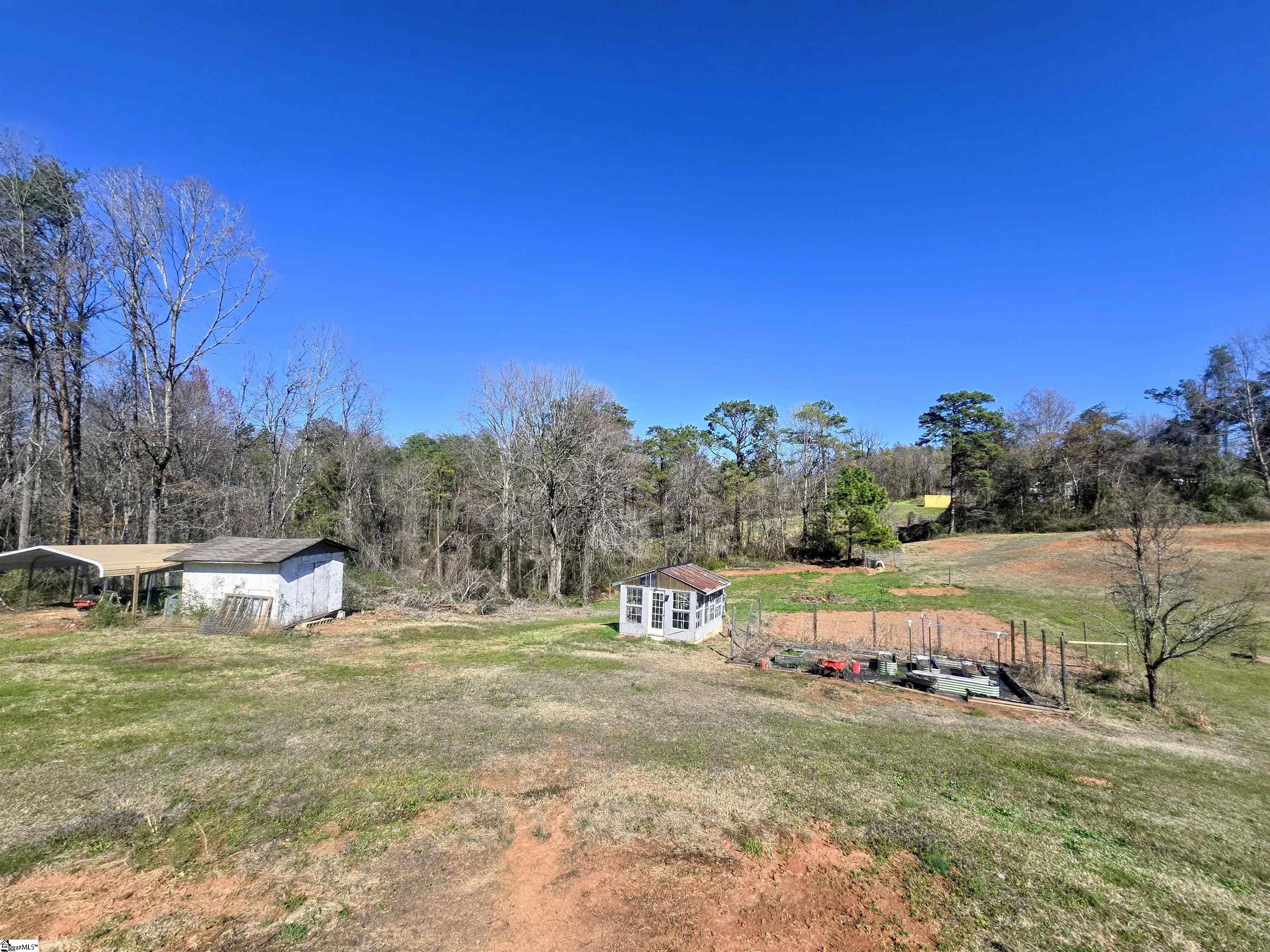 224 Ike Road Six Mile, SC 29682 - Photo 8 of 28