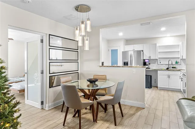 $2,300 | 1305 Fountainhead Drive, Deltona, FL 32725