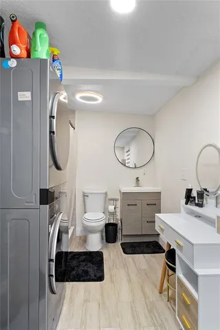 $2,300 | 1305 Fountainhead Drive, Deltona, FL 32725