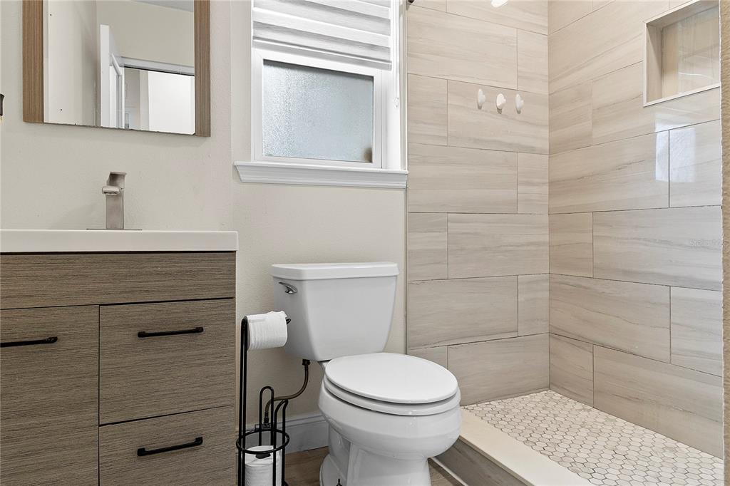 1305 Fountainhead Drive Deltona, FL 32725 - Photo 38 of 45