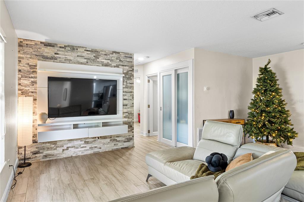 1305 Fountainhead Drive Deltona, FL 32725 - Photo 6 of 45