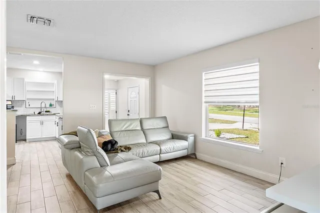 $2,300 | 1305 Fountainhead Drive, Deltona, FL 32725