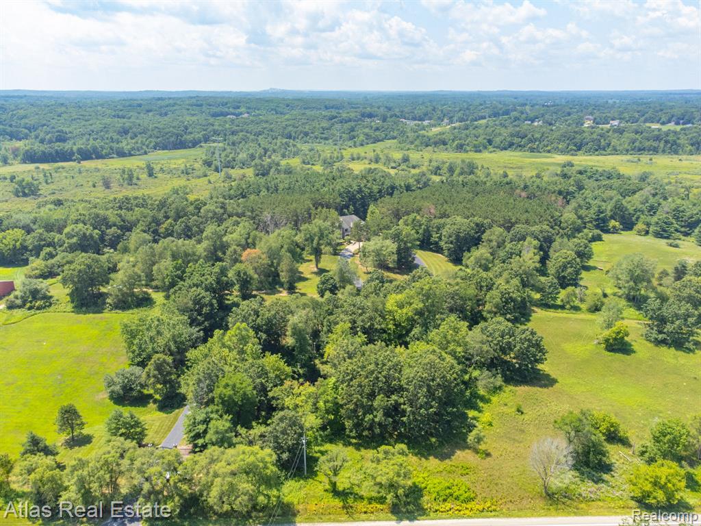 10380 South State Road Goodrich, MI 48438 - Photo 18 of 87