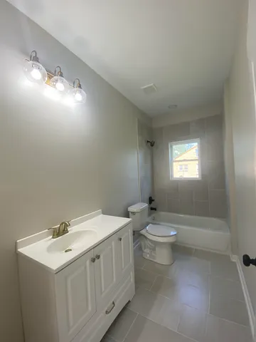 $1,795 | 797 North Merton Street, Memphis, TN 38112