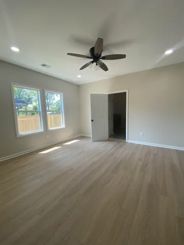 $1,795 | 797 North Merton Street, Memphis, TN 38112