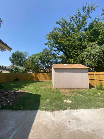 $1,795 | 797 North Merton Street, Memphis, TN 38112