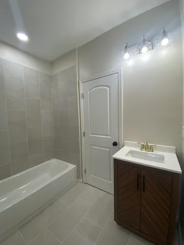 $1,795 | 797 North Merton Street, Memphis, TN 38112