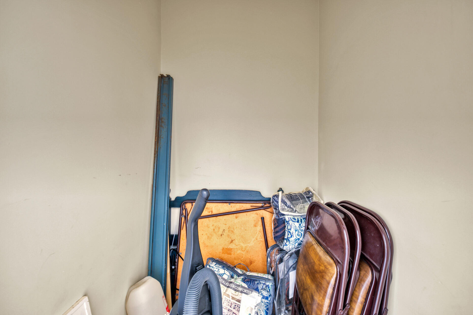 25 Pompano Place Inlet Beach, FL 32461 - Photo 49 of 76 a view of walk in closet with clothes