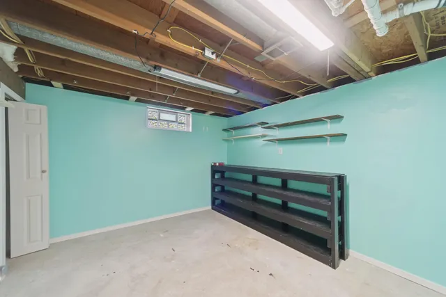 $183,000 | 2097 Jefferson Street, Holt, MI 48842