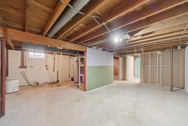 $183,000 | 2097 Jefferson Street, Holt, MI 48842