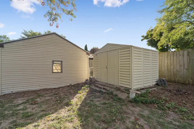 $183,000 | 2097 Jefferson Street, Holt, MI 48842