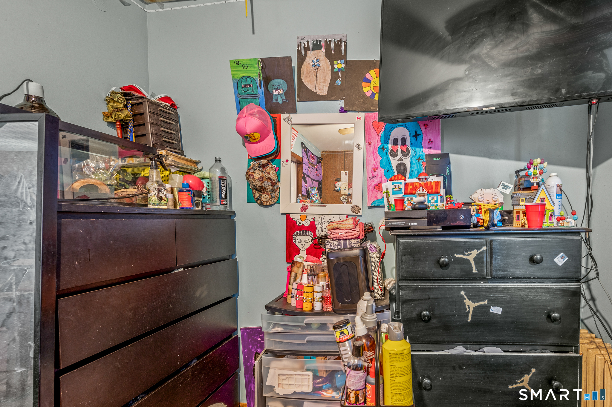 180 Read Street Bridgeport, CT 06607 - Photo 22 of 34