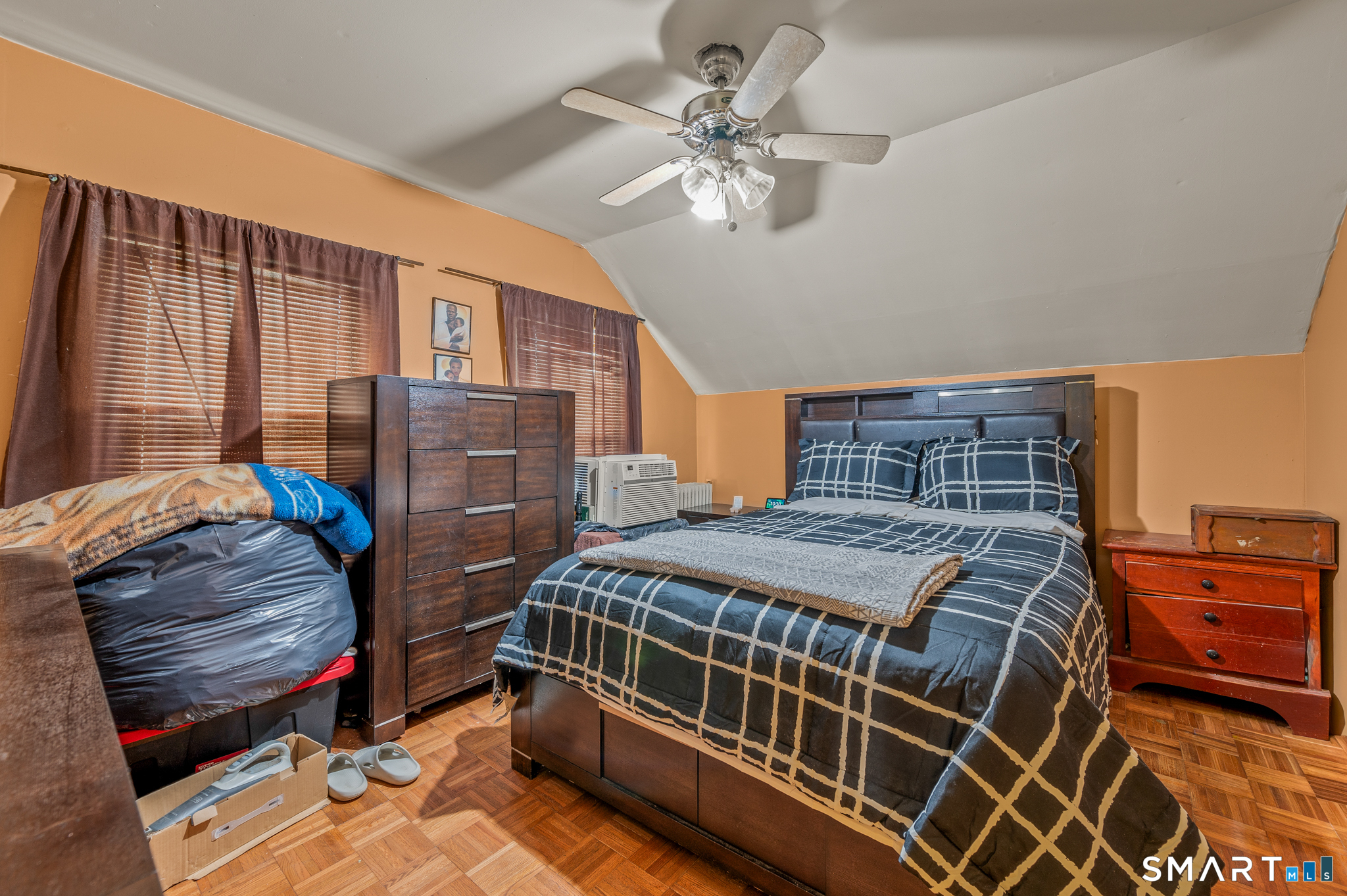 180 Read Street Bridgeport, CT 06607 - Photo 23 of 34