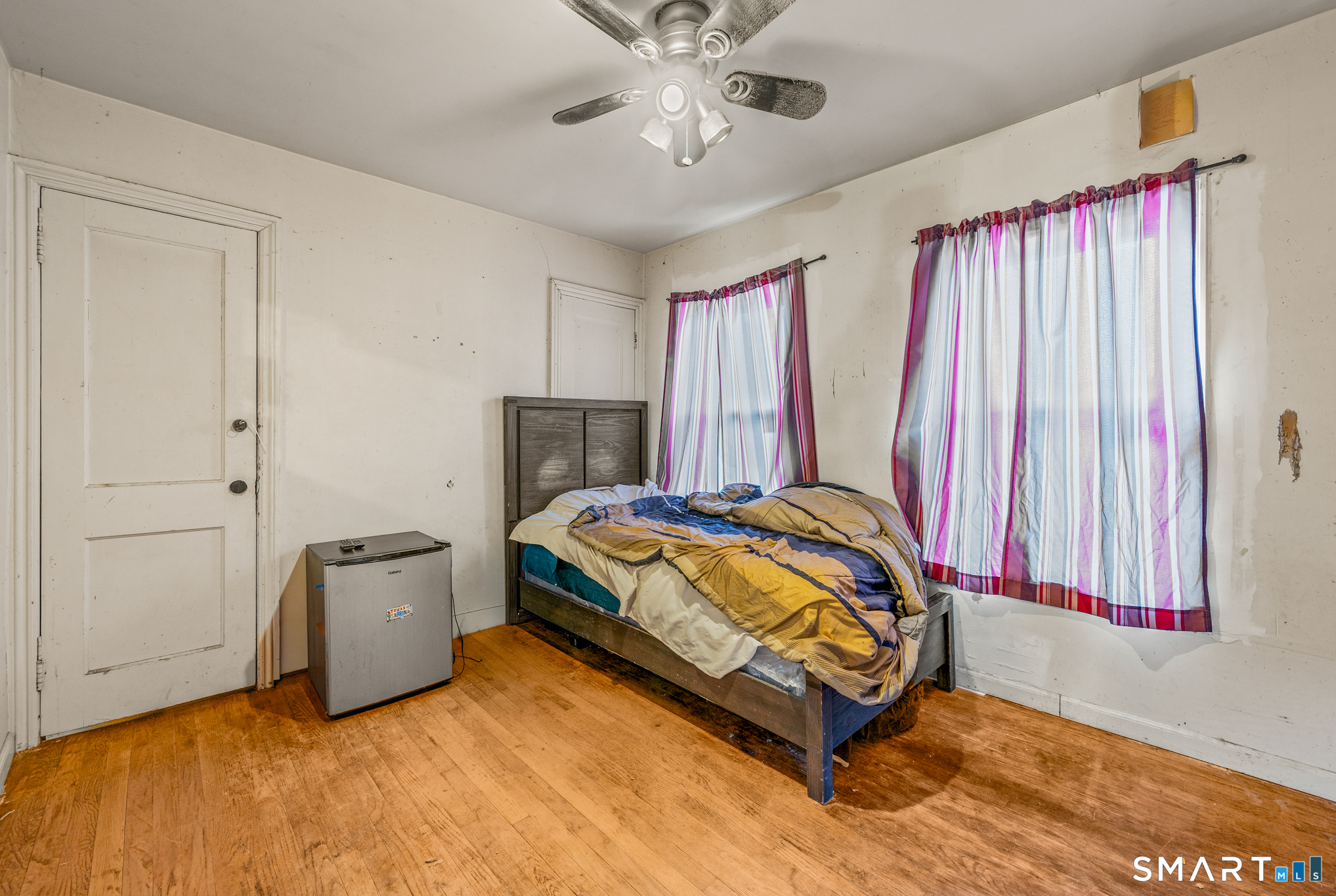 180 Read Street Bridgeport, CT 06607 - Photo 26 of 34