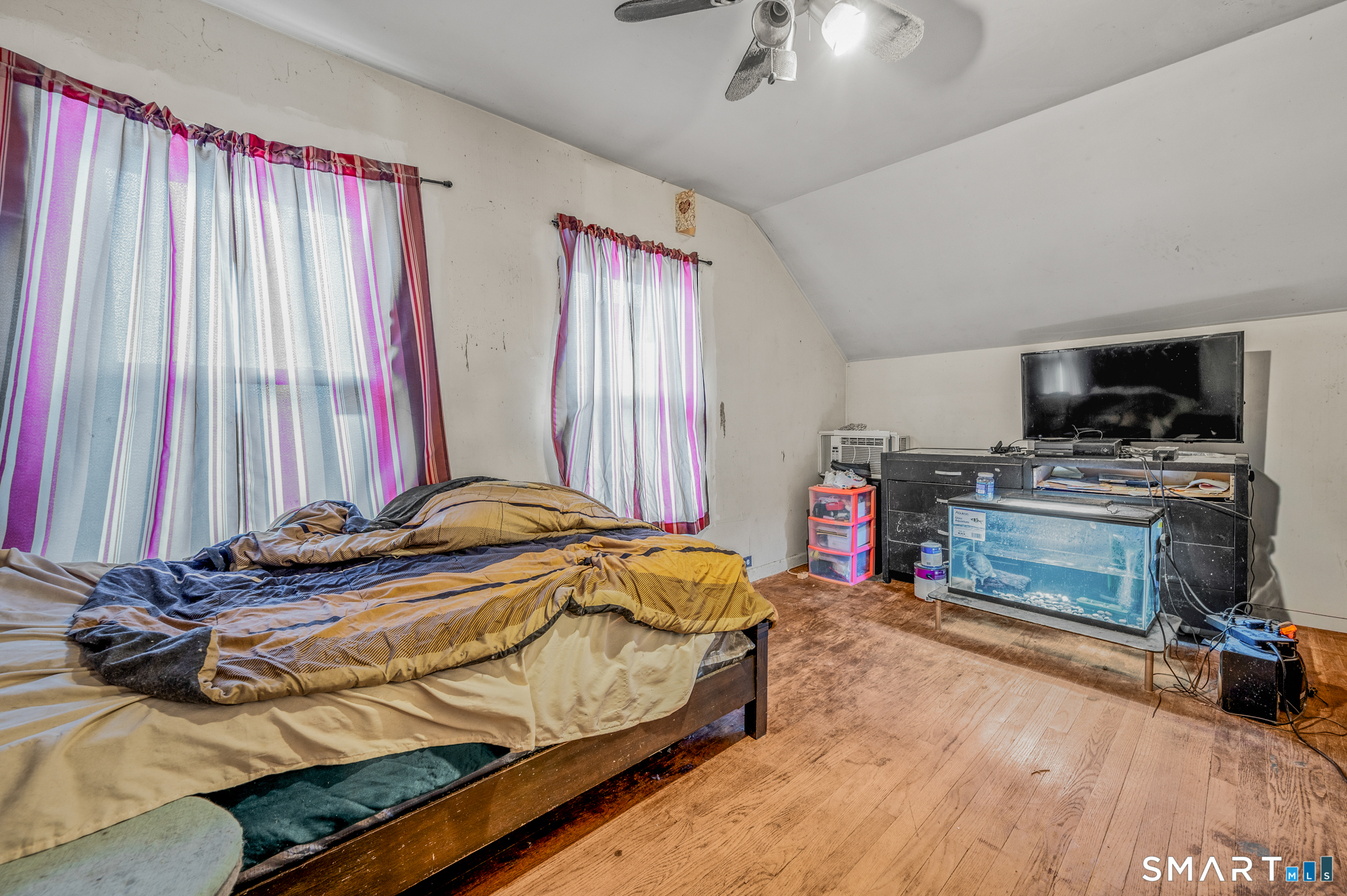 180 Read Street Bridgeport, CT 06607 - Photo 28 of 34