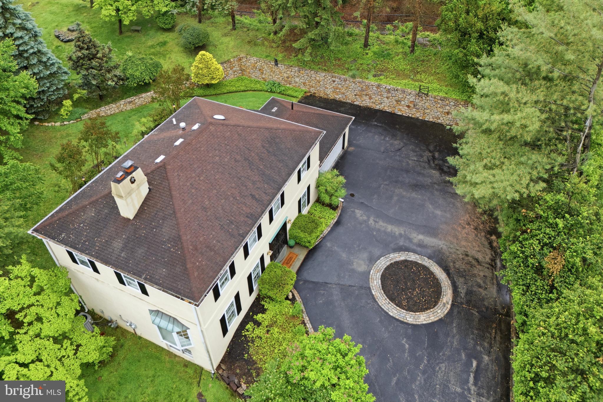517 Candace Lane Villanova, PA 19085 - Photo 5 of 42