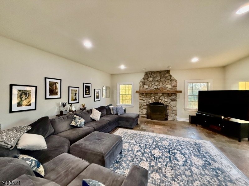 286 Harlingen Road Belle Mead, NJ 08502 - Photo 17 of 45