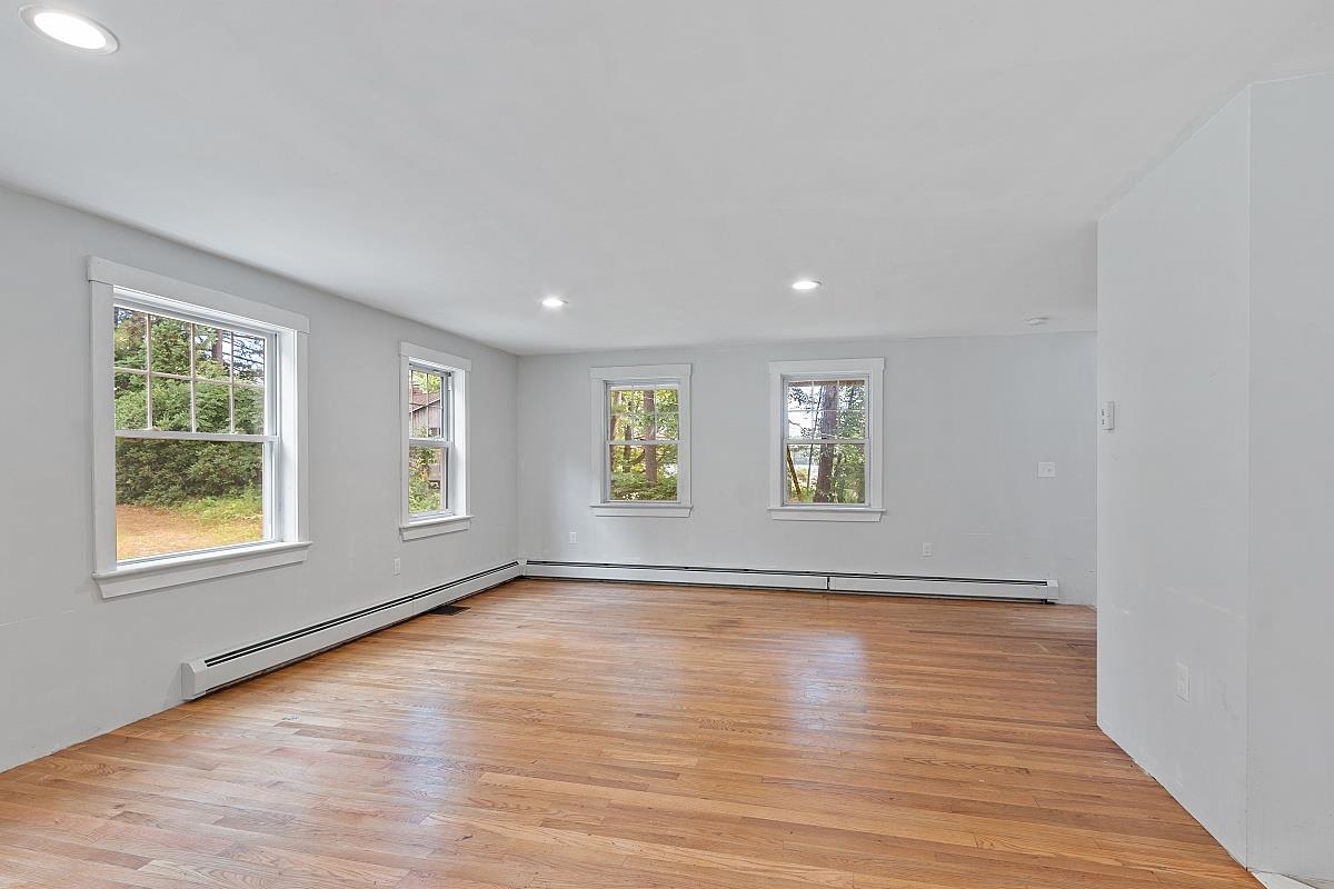 905 Chases Grove Road Derry, NH 03038 - Photo 38 of 39