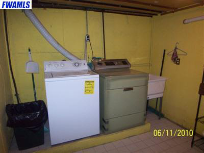 4226 Reed Street Fort Wayne, IN 46806 - Photo 20 of 22 Gallery Image 20