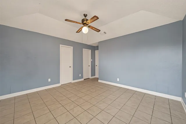 $1,850 | 4251 Southchase Lane, Houston, TX 77014