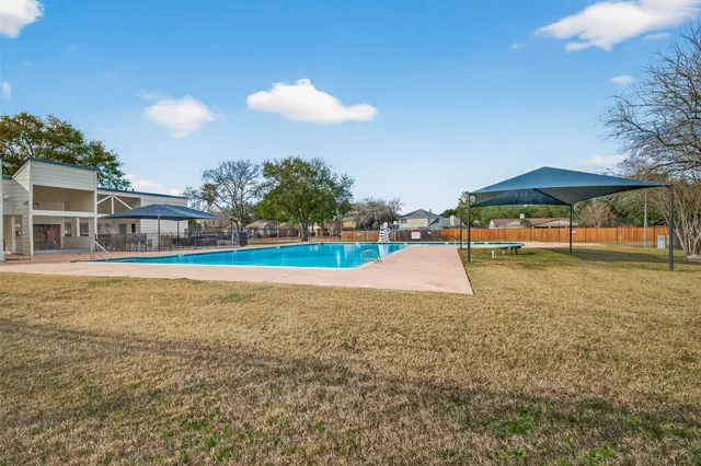 $1,850 | 4251 Southchase Lane, Houston, TX 77014