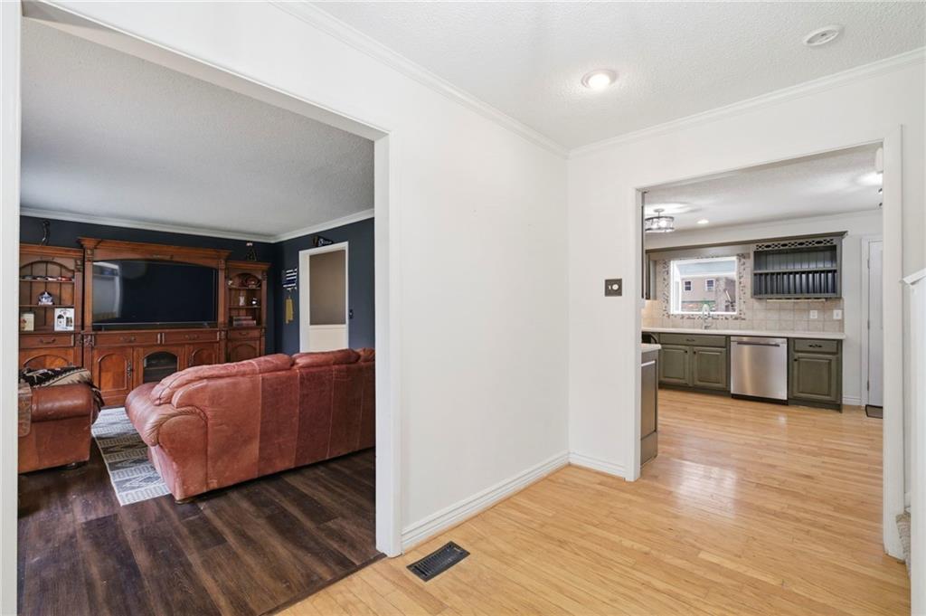 119 Rollingwood Drive Rome, GA 30165 - Photo 2 of 24